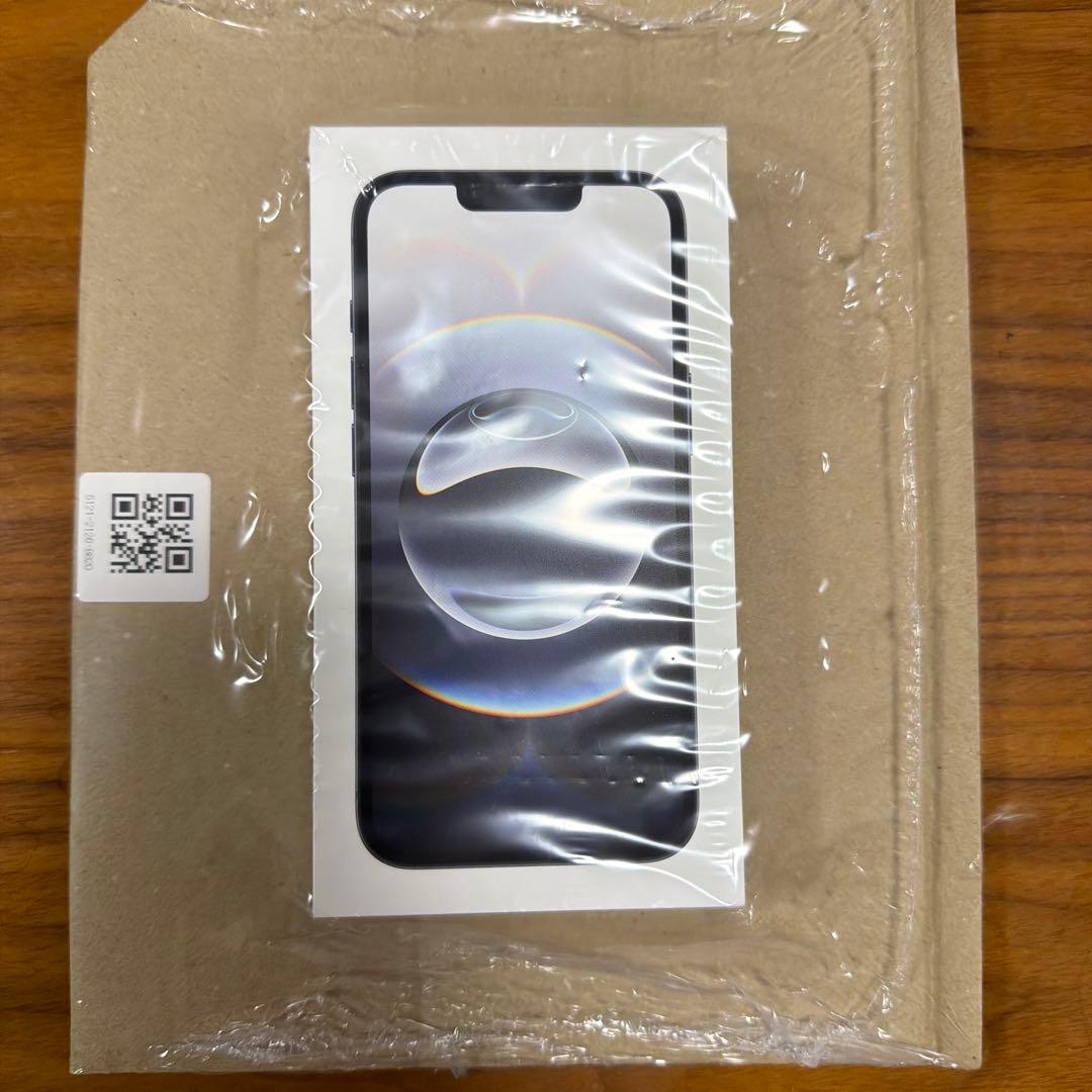 【新品未使用・未開封】 iPhone 16e - Black 128GB