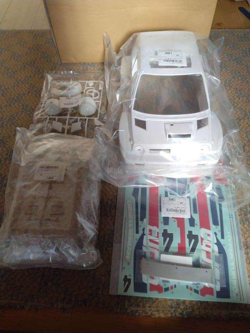 【新品】タミヤ1/10シティターボ　ボディパーツ一式