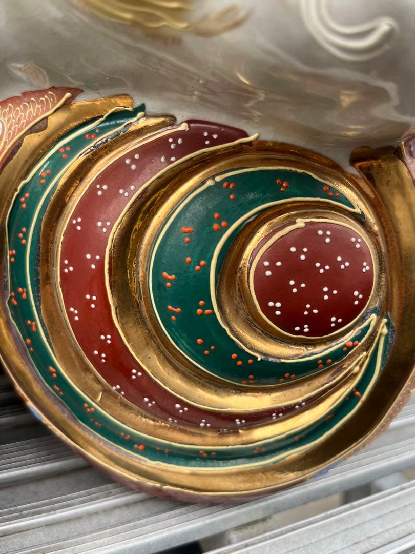 獅子の形状 陶器製装飾品