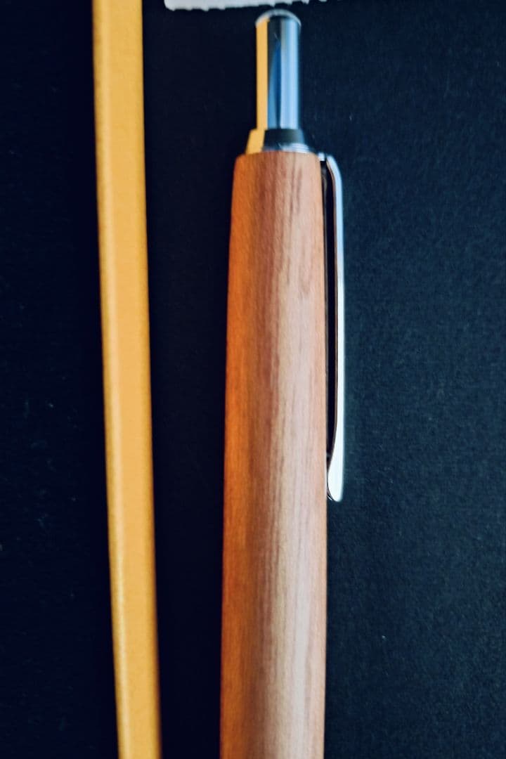 【新品未使用】木軸シャープペンシル 島田小割製材所【欅】