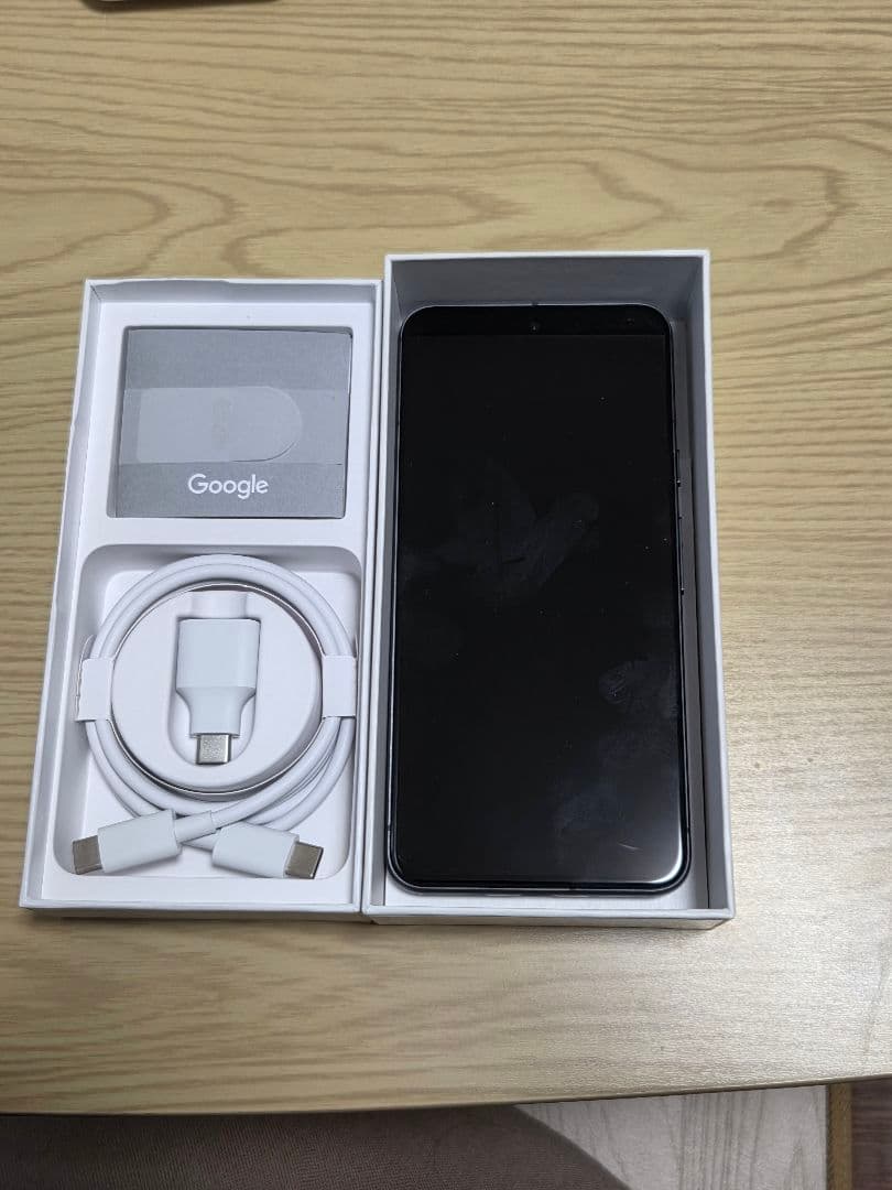 Google Pixel 8本体 128GB 充電ケーブル付き