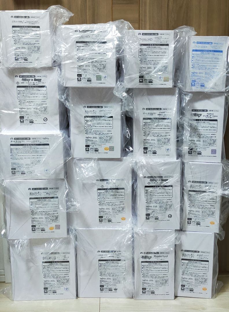 タイクレ限定）フィギュア17個　フリーレン、ユーベル、初音ミク他