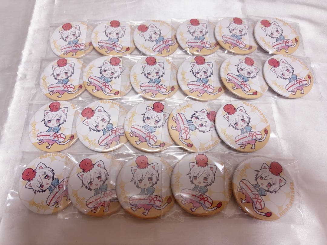 まふまふ XYZ 2019 缶バッジ 浮き輪