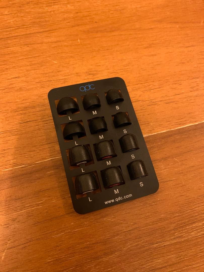 QDC FRONTIER 有線イヤホン