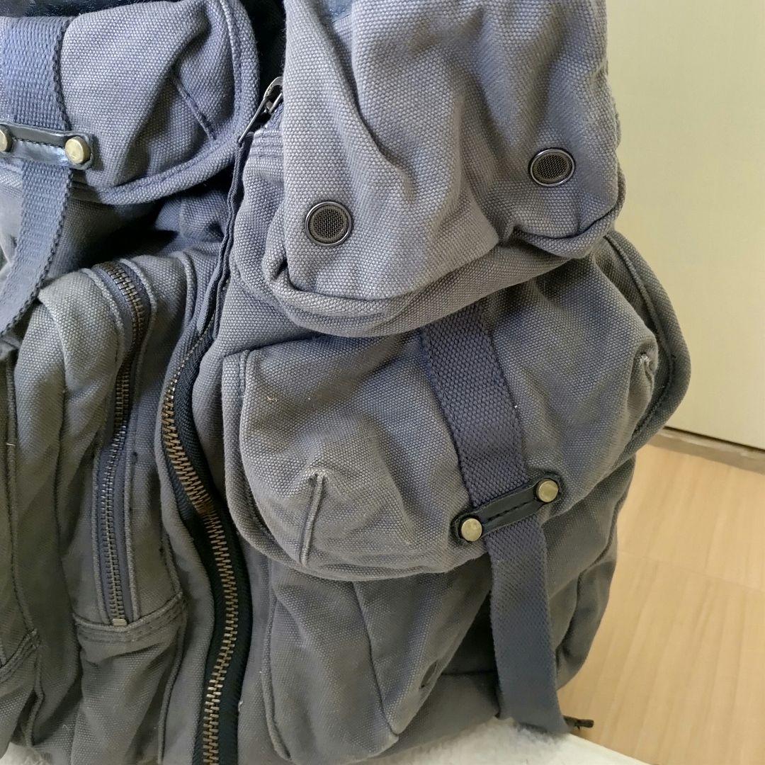 よっちゃん&アッ君　Diesel グレー キャリーバッグ