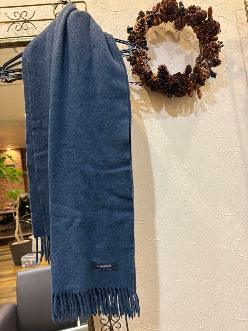 【極美品】BURBERRY マフラー カシミヤ100% ユニセック　刺繍 紺