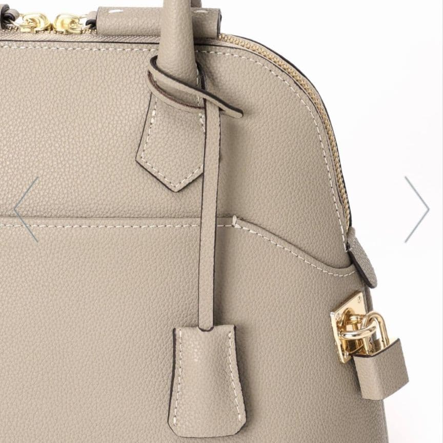 mica della valleミカデラヴァッレ Katiaミニボストン