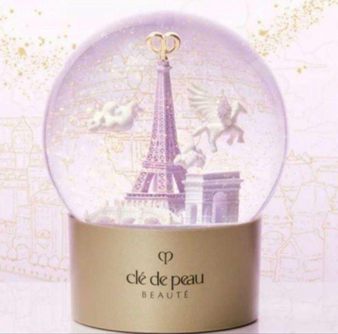 激レア　大人気クレドポーボーテ ホリデー 2024 ノベルティ スノードーム