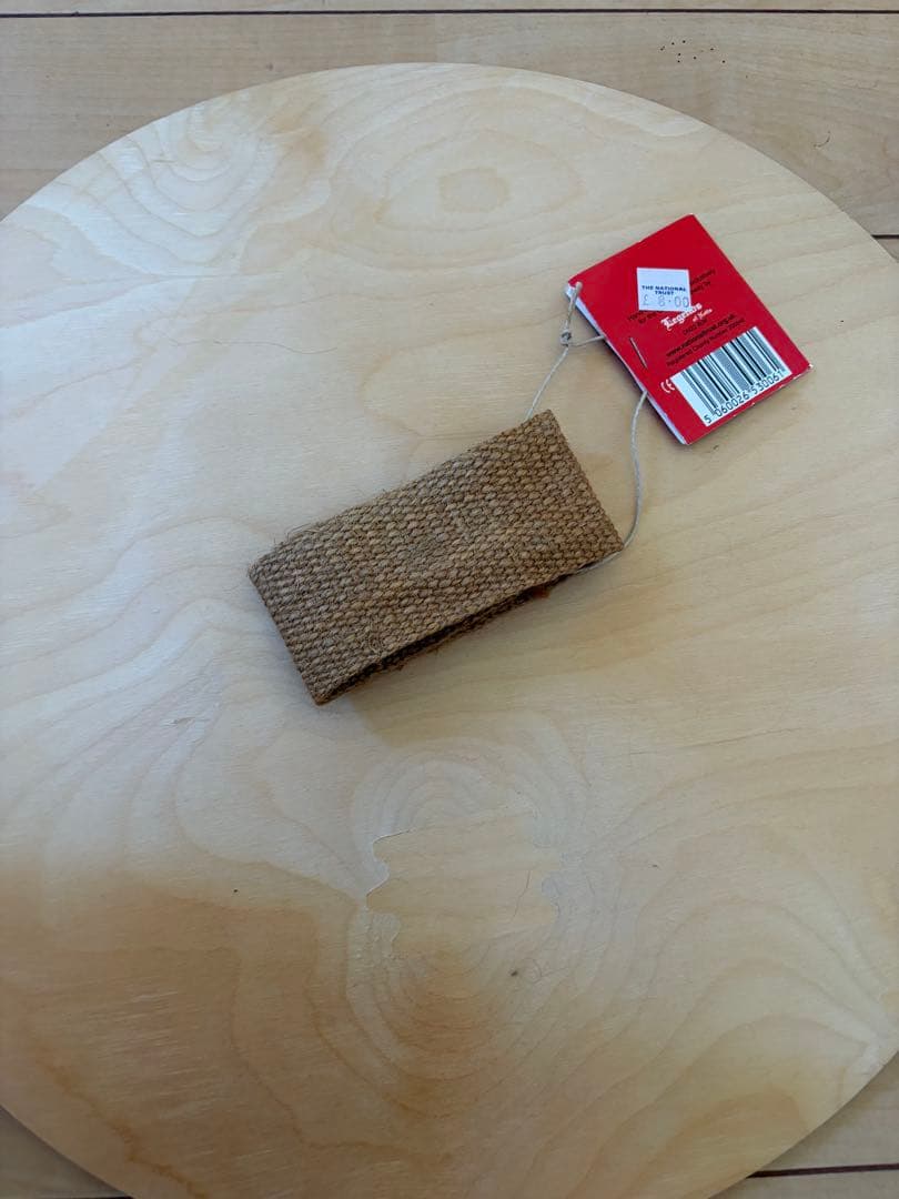 【希少品】北アイルランドジャイアンツ・コーズウェイ 木製の剣3本セットと盾