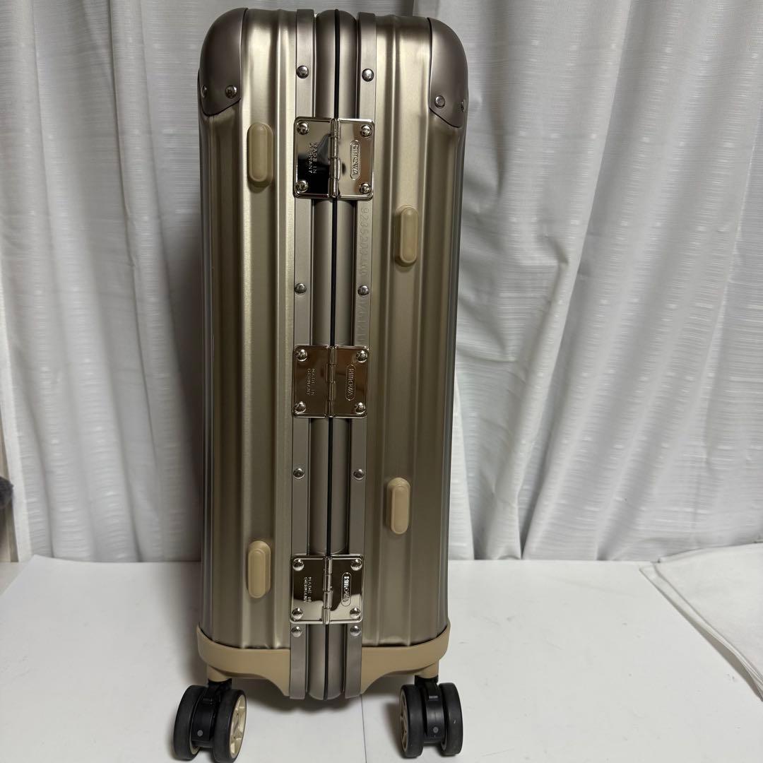 専用⭐️未使用⭐️RIMOWA TOPAS チタニウム　マルチウィール　ゴールド