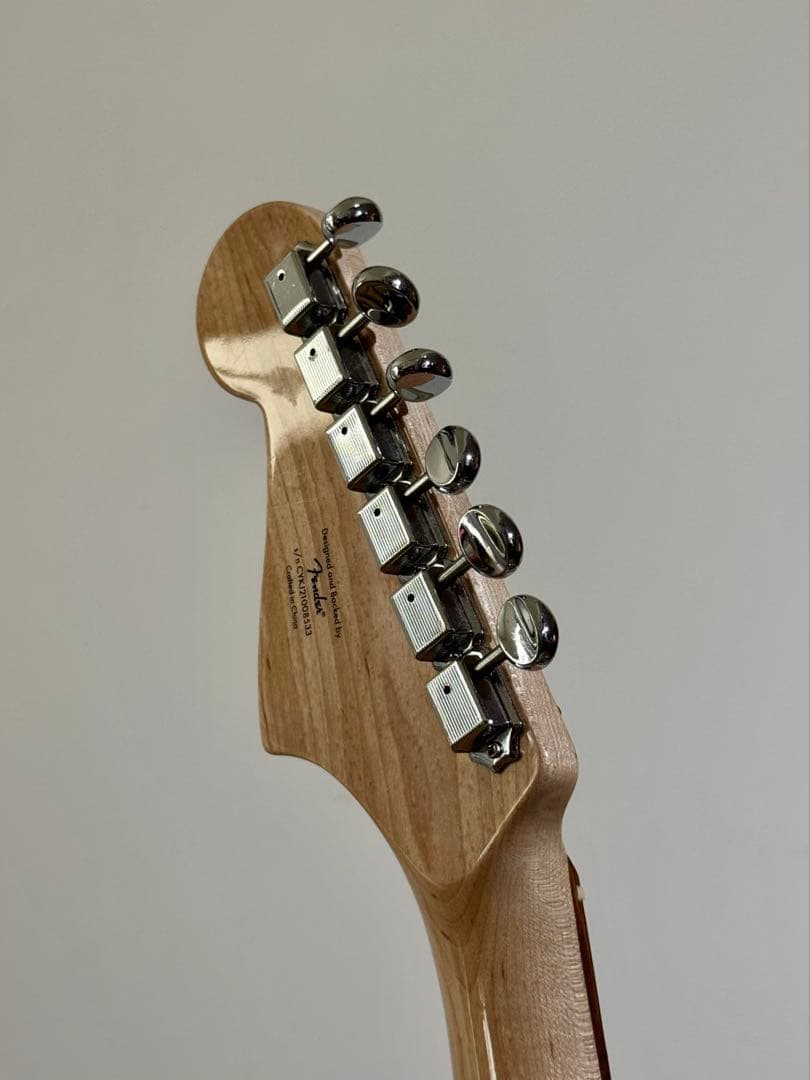 ギター Squier by Fender Paranormal Cyclone