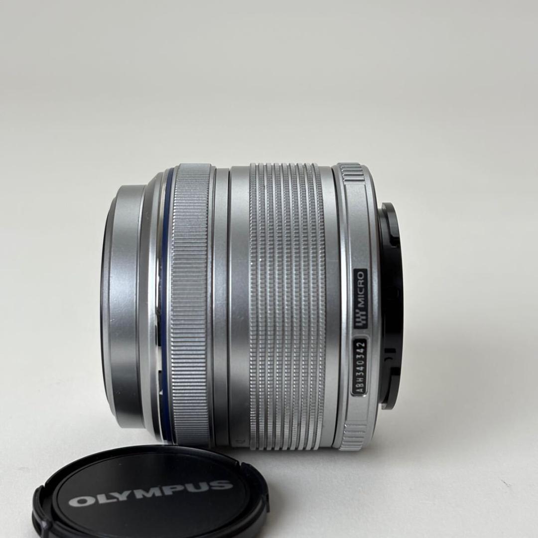 オリンパス 標準ズーム M.ZUIKO 14-42mm 3.5-5.6 II R