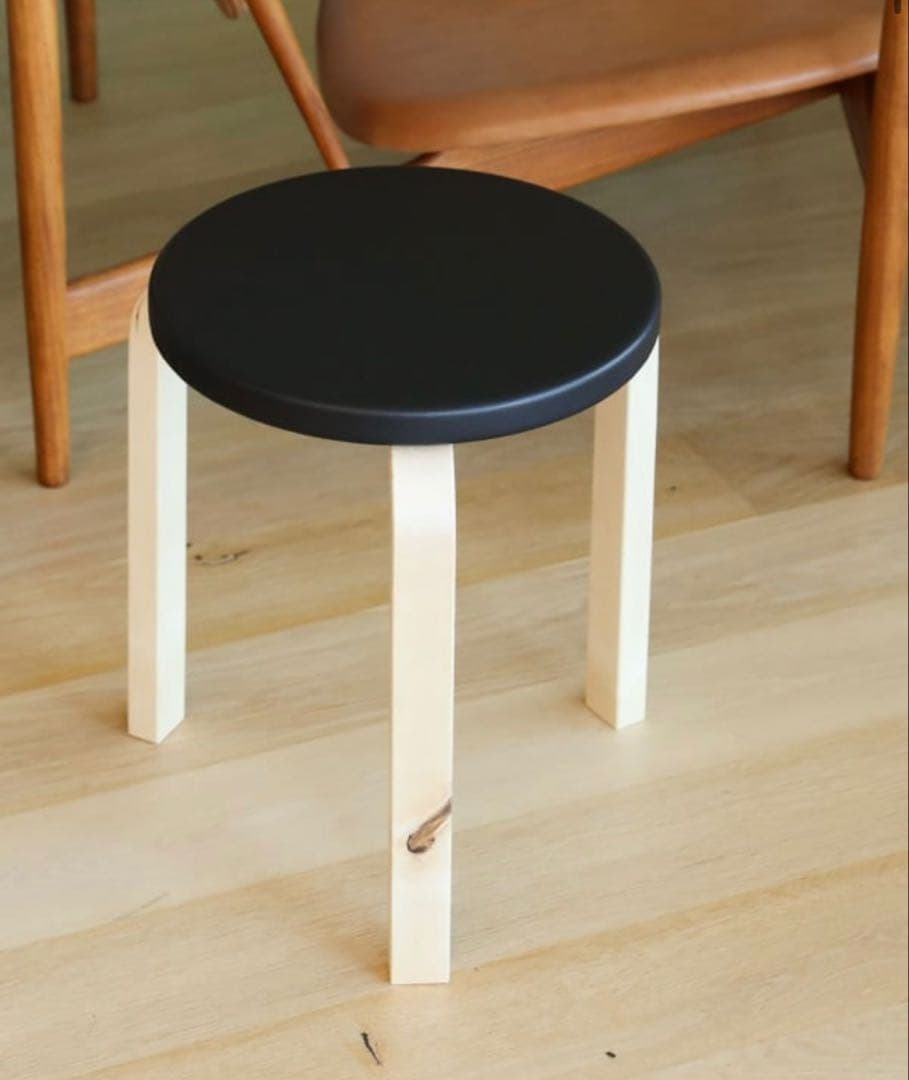 スツール Artek / Stool 60 Leather & Wild Birch