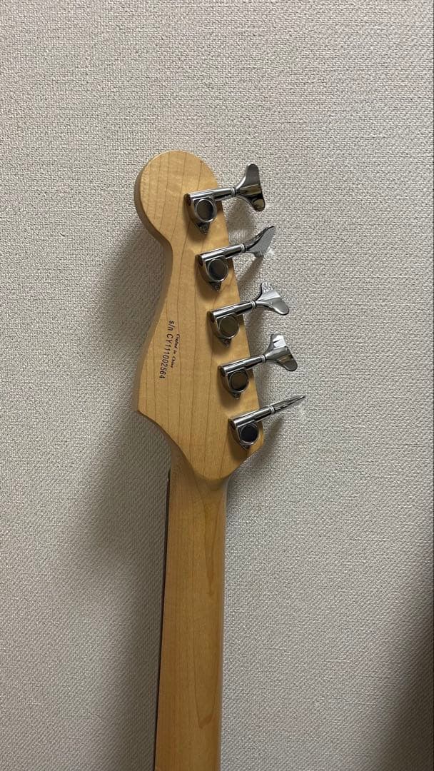 【5連ペグ】【アルダー】Squier affinity Jazz Bass V