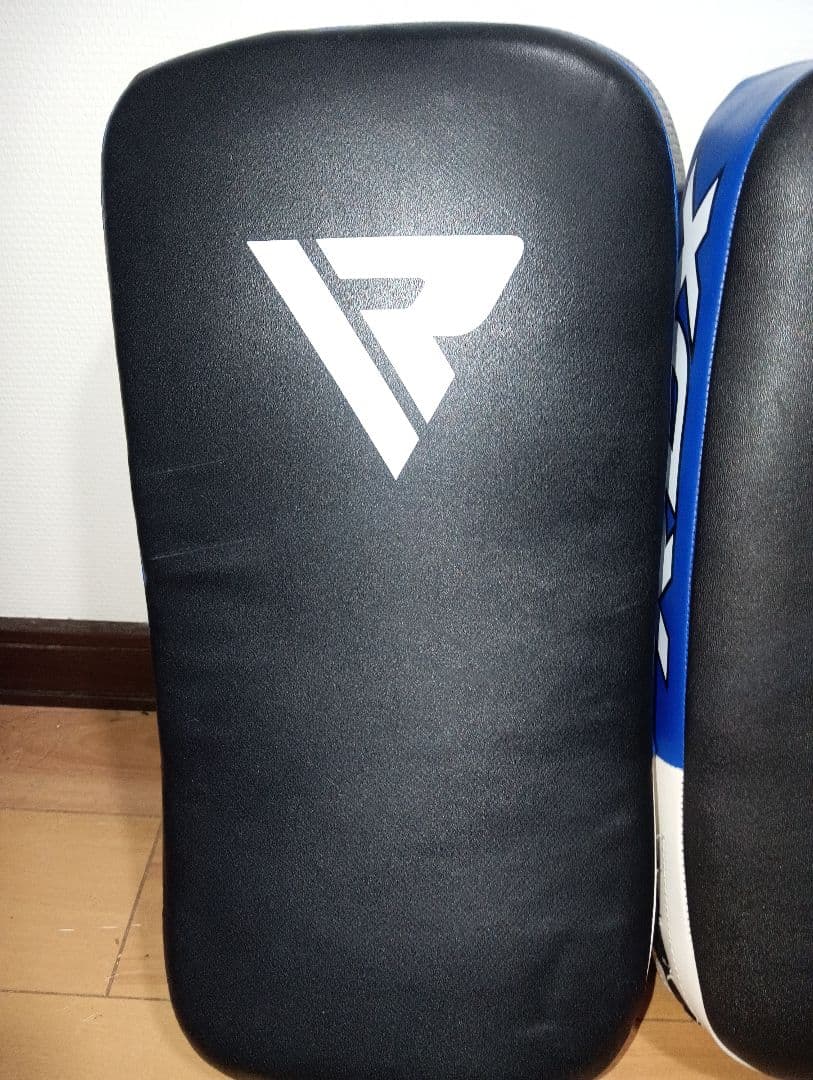 RDX アールディーエックス APR T1U キックミット 黒/青