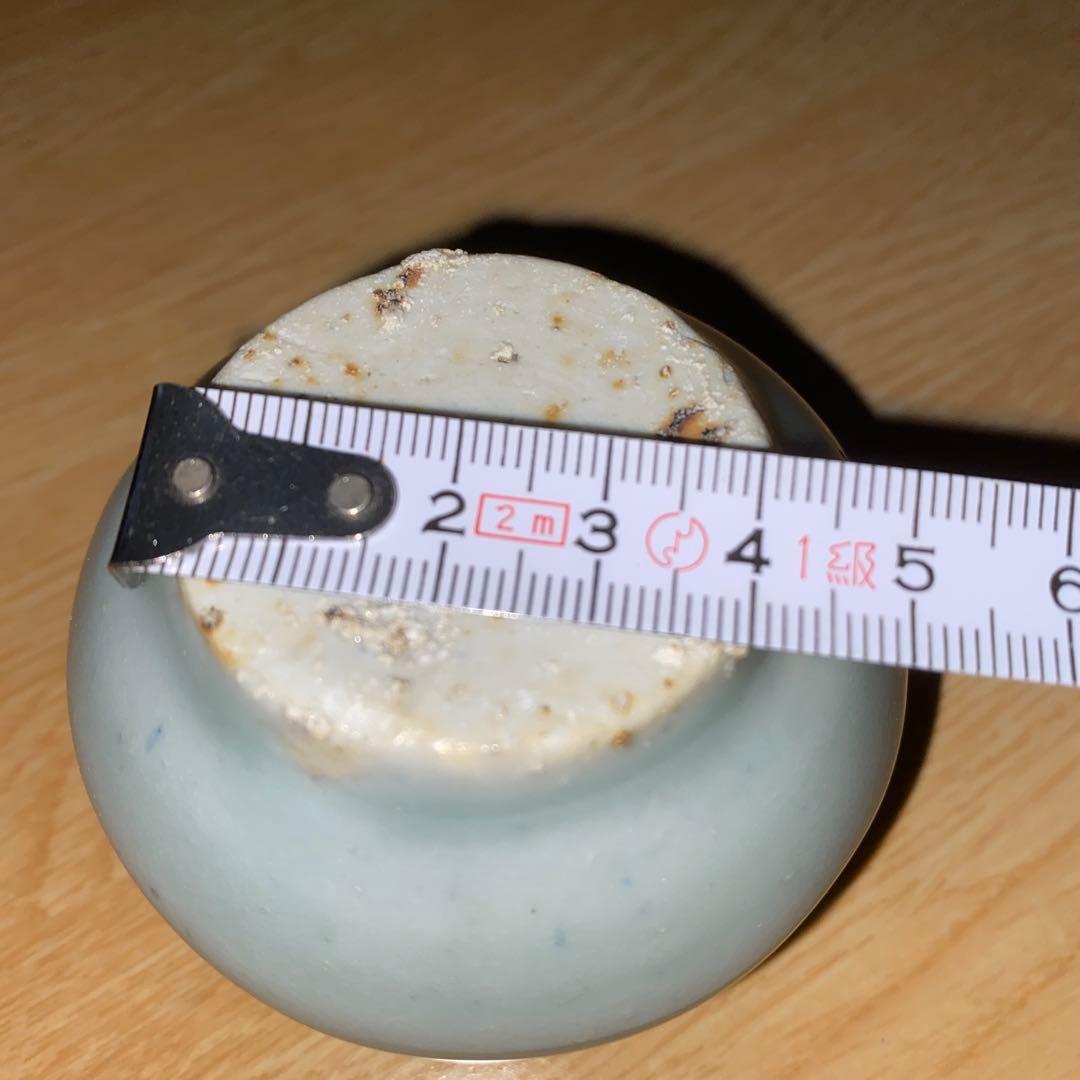 青磁茶入れ　元時代　蓋、仕覆付き