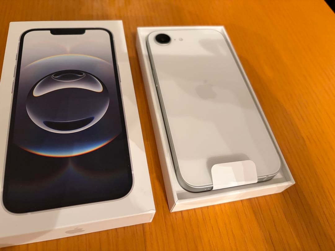 Apple iPhone16e SIMフリー 128GB ホワイト