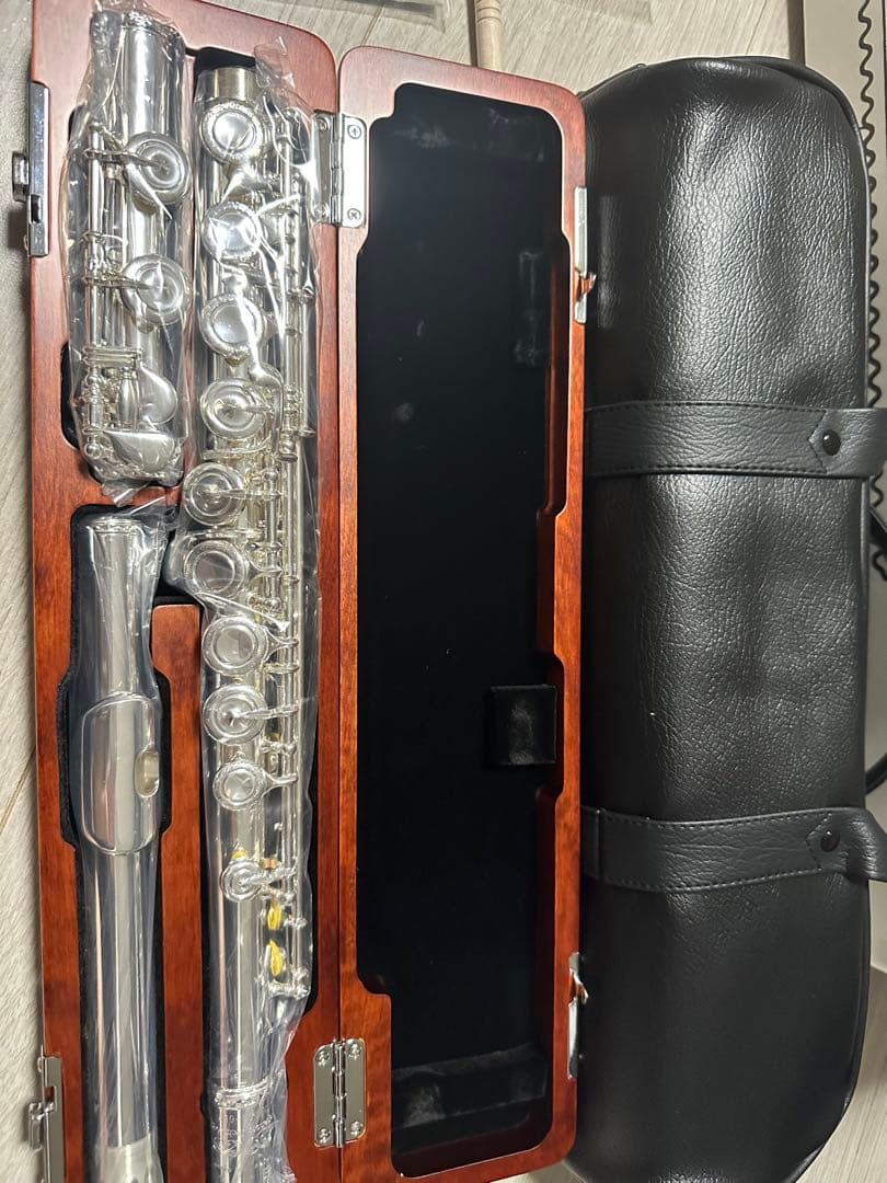 新品　フルート