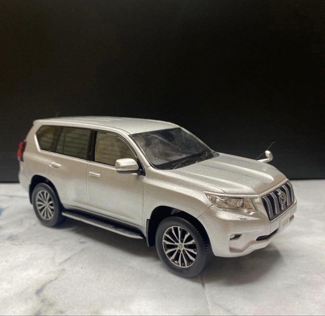 トヨタ ランドクルーザープラド カラーサンプルミニカー 2台セット　非売品