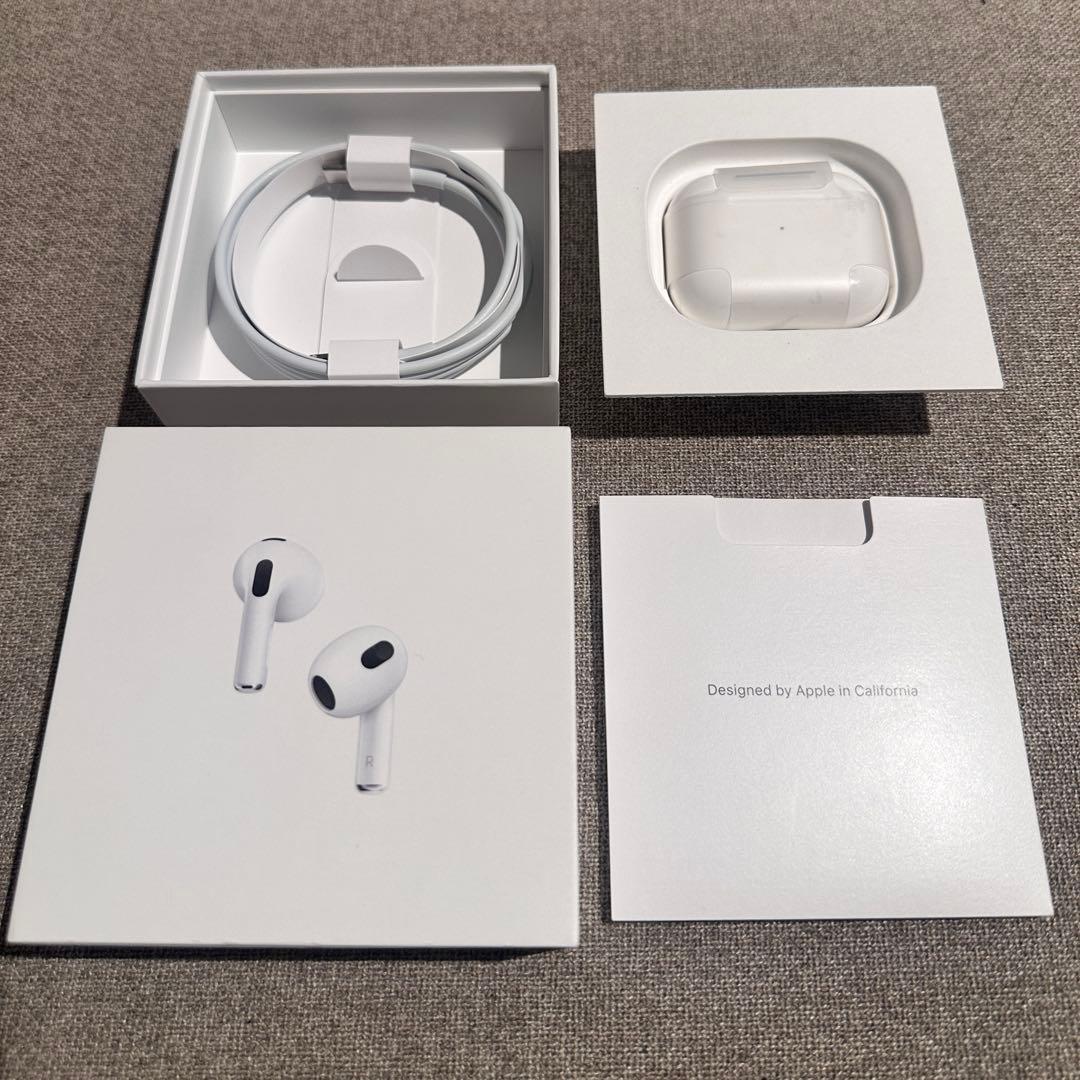AirPods3充電ケース付き・両耳・箱あり・動作確認済み・充電コードのみ未使用