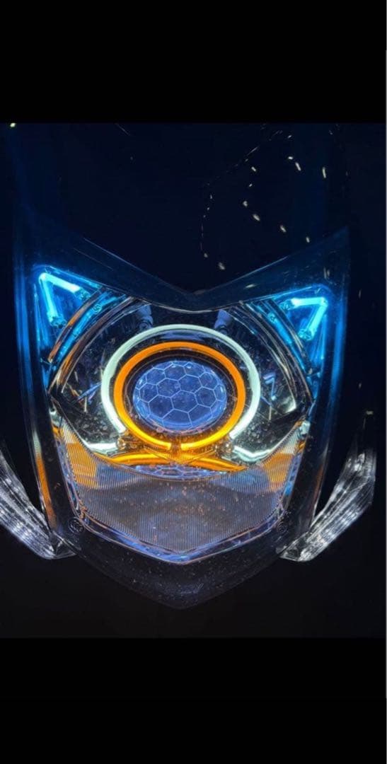 シグナスx3型デビルアイ　ヘッドライト