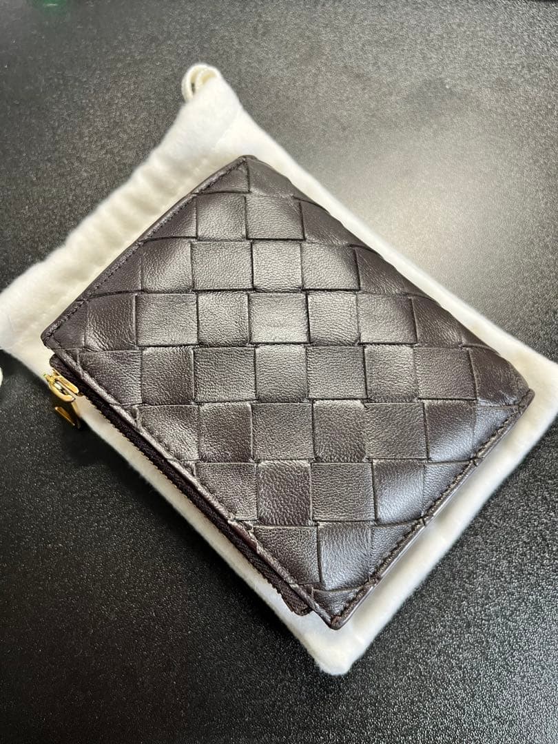 ボッテガヴェネタ イントレチャート スモール 二つ折りウォレット