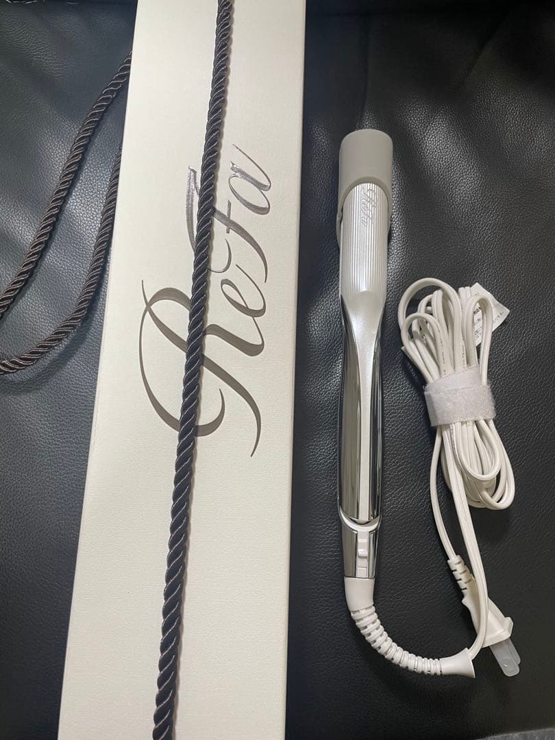 リファ ストレートヘアアイロン ホワイト