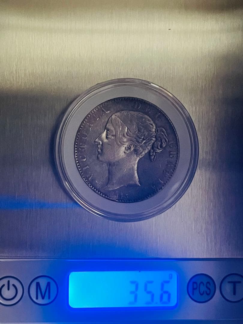 1845年 ヴィクトリア女王 クラウン銀貨　ヤングヘッド　大型銀貨