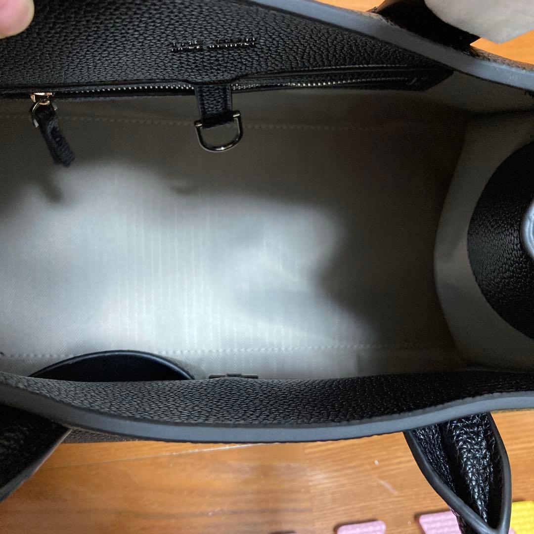 ブラック　レザー　バッグ