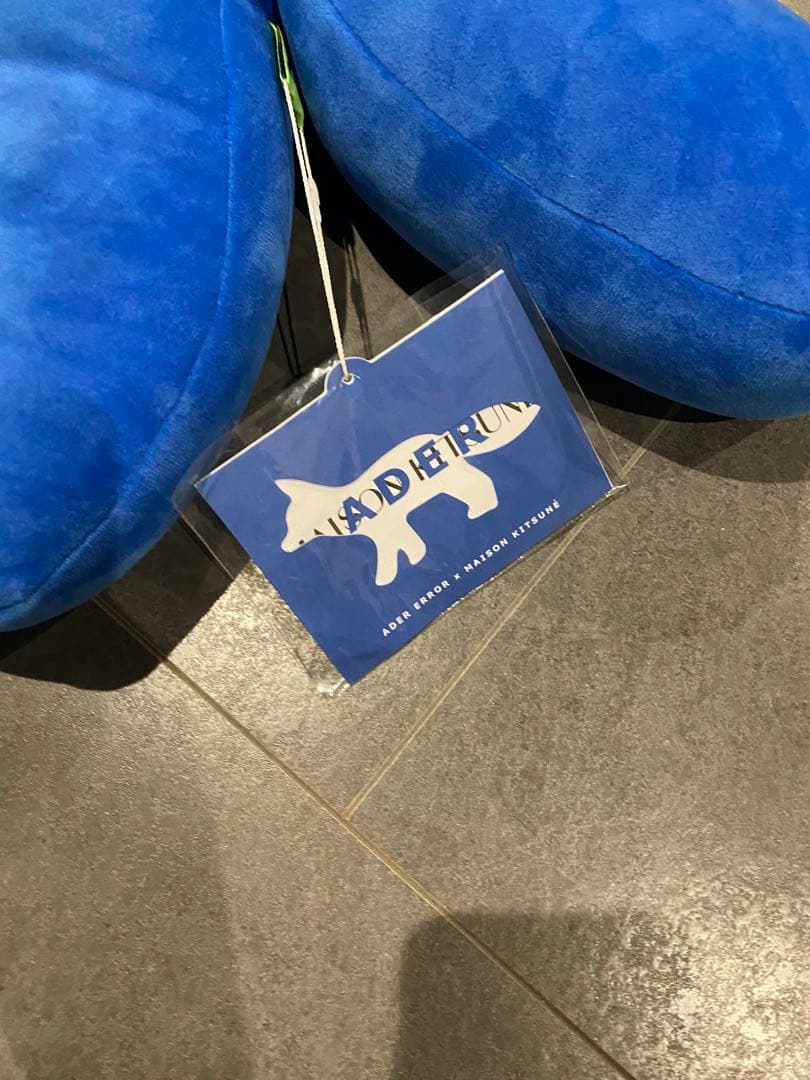 adererror メゾンキツネ クッション