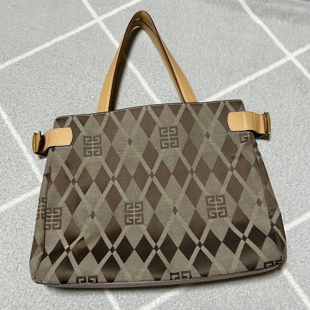 Givenchy ダイヤモンドパターン トートバッグ