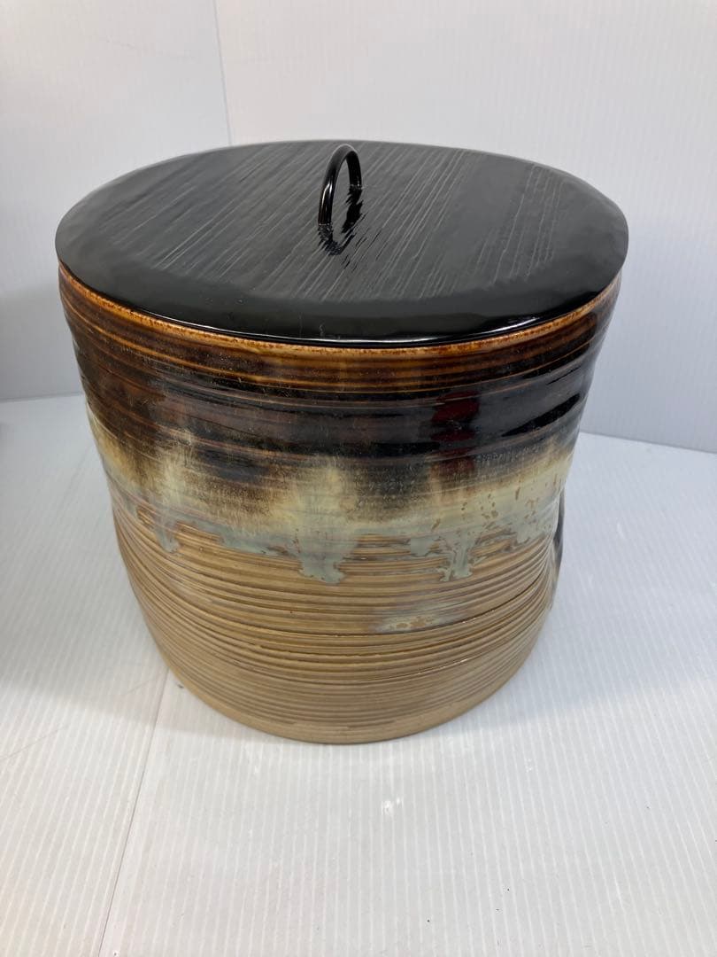 美品！亀井楽山　高取水指　片木目塗蓋　木具師　萬象　共箱