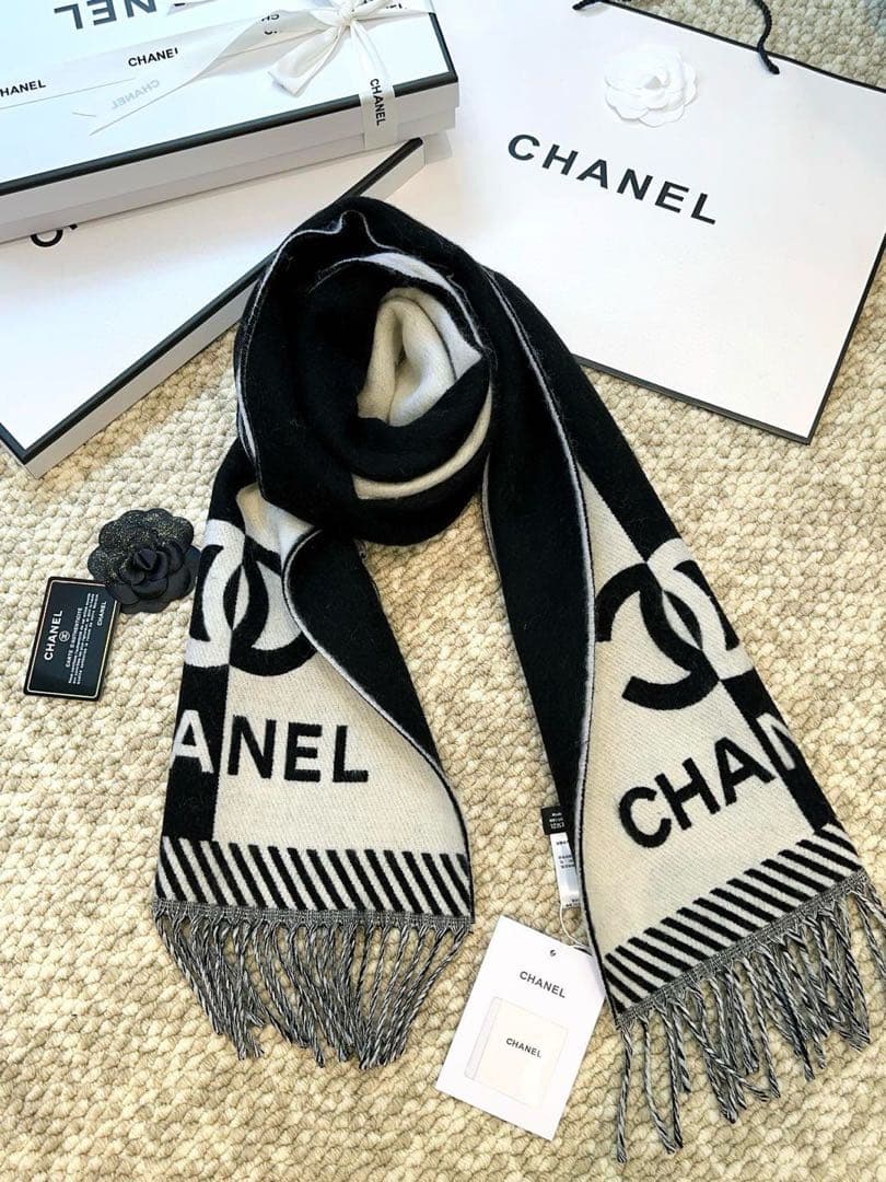 CHANEL シャネル　マフラー 184×34cm