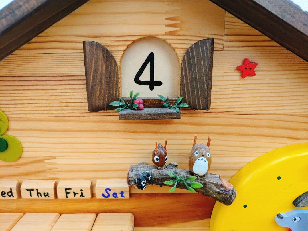 【希少品】ジブリ となりのトトロ 万年カレンダー付き 置時計 掛け時計 木製