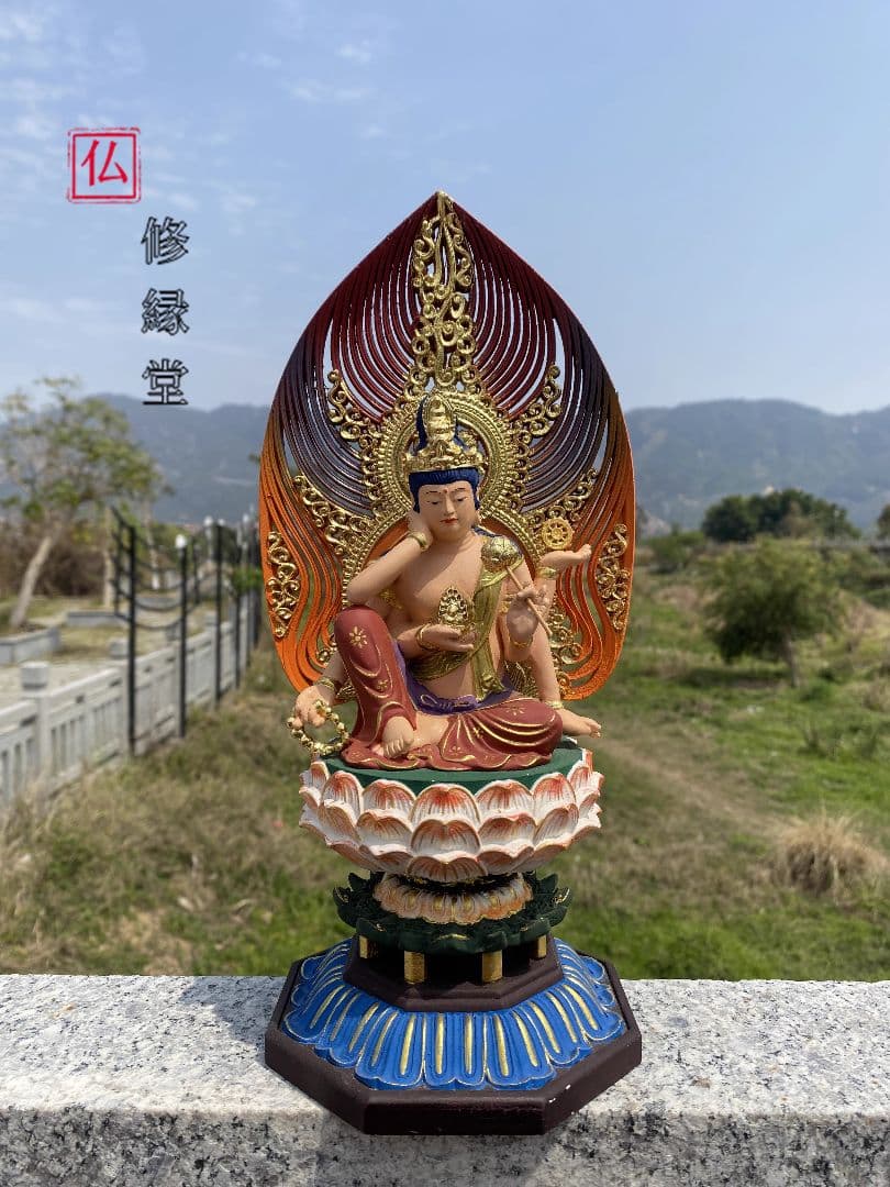 【修縁堂】極上品仏教美術 精密彫刻 彩繪 彩金 如意輪観音 手彫り仏師で仕上げ品