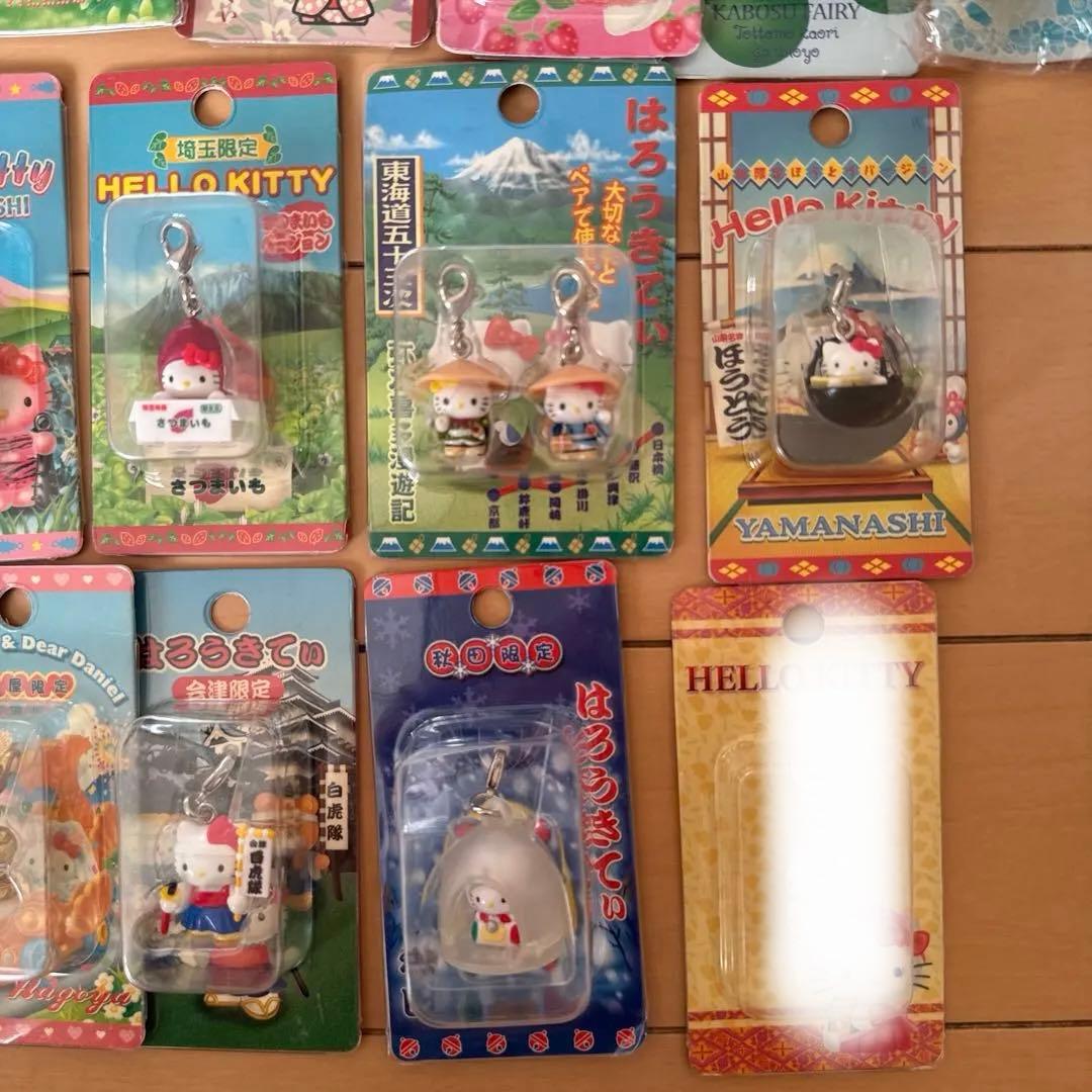 新品未使用 ハローキティ ご当地 キーホルダー 根付け サンリオ