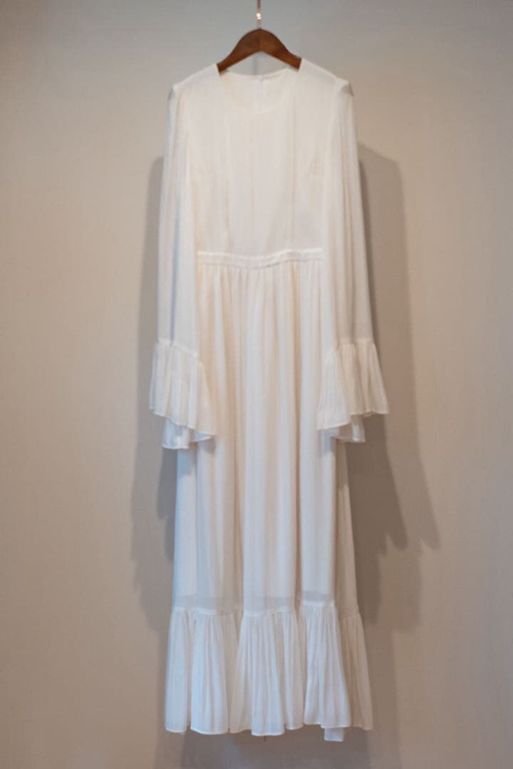 ⭐︎もんぺ⭐︎THEURBANBLANCHE アーバンブランシュ ウエディング