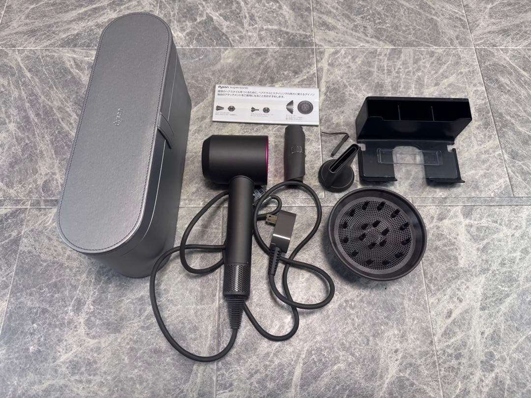 Dyson ヘアドライヤー ドライヤー ダイソン