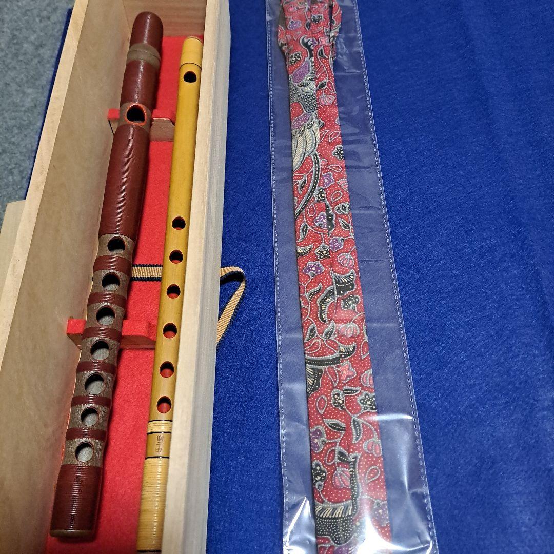 和楽器　龍笛と篠笛