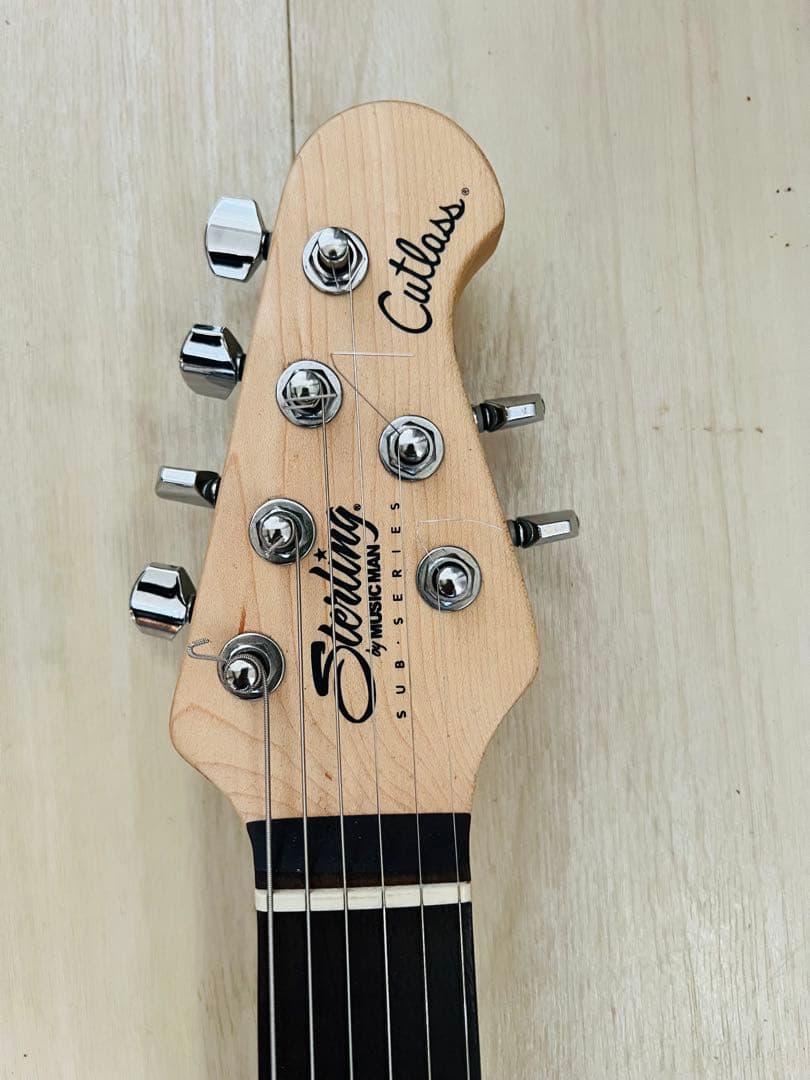 musicman sterling cutlass CT-30 エレキギター