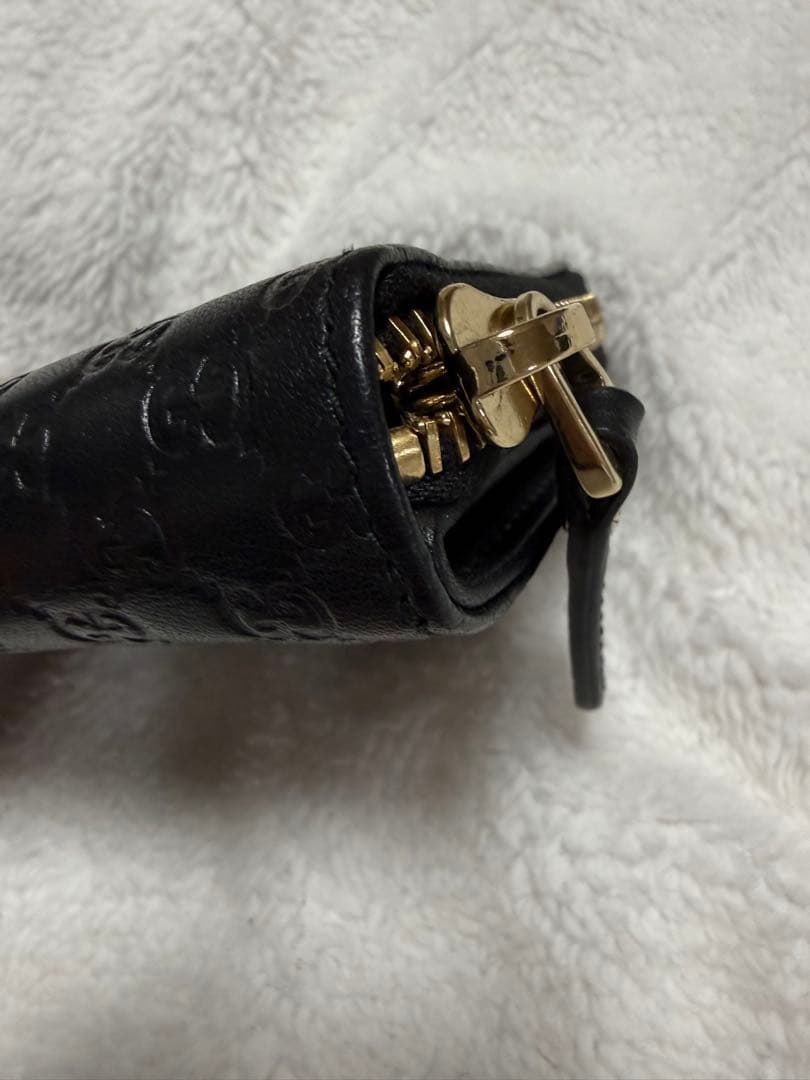 未使用GUCCI 二つ折り財布 ロゴプレート マイクロGG シマレザー 黒