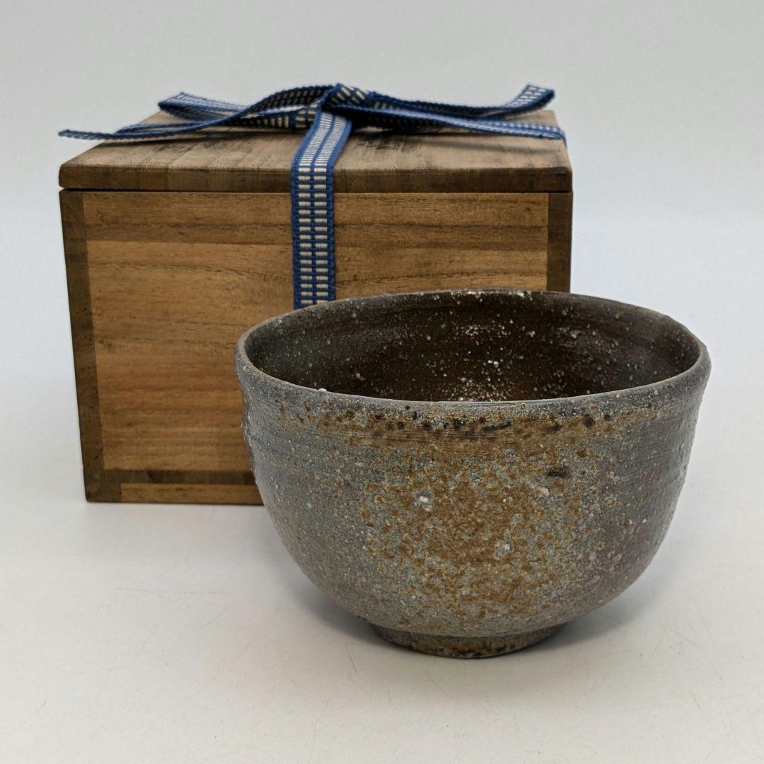 備前焼 ゴマ窯変茶盌 合箱 抹茶碗 抹茶茶碗 茶道具 茶器 食器 在銘 作家作品