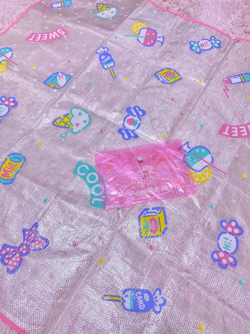 サンリオ 当時物 フレッシュパンチ レジャーシート sanrio レトロ