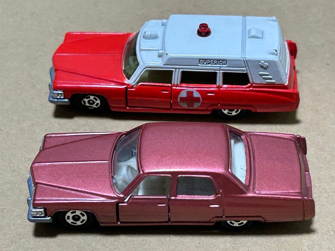 日本製 トミカ キャデラック 2台セット