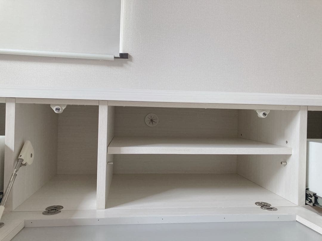 引き取り限定　ホワイトウォッシュカラー　テレビ台 引き出し付き