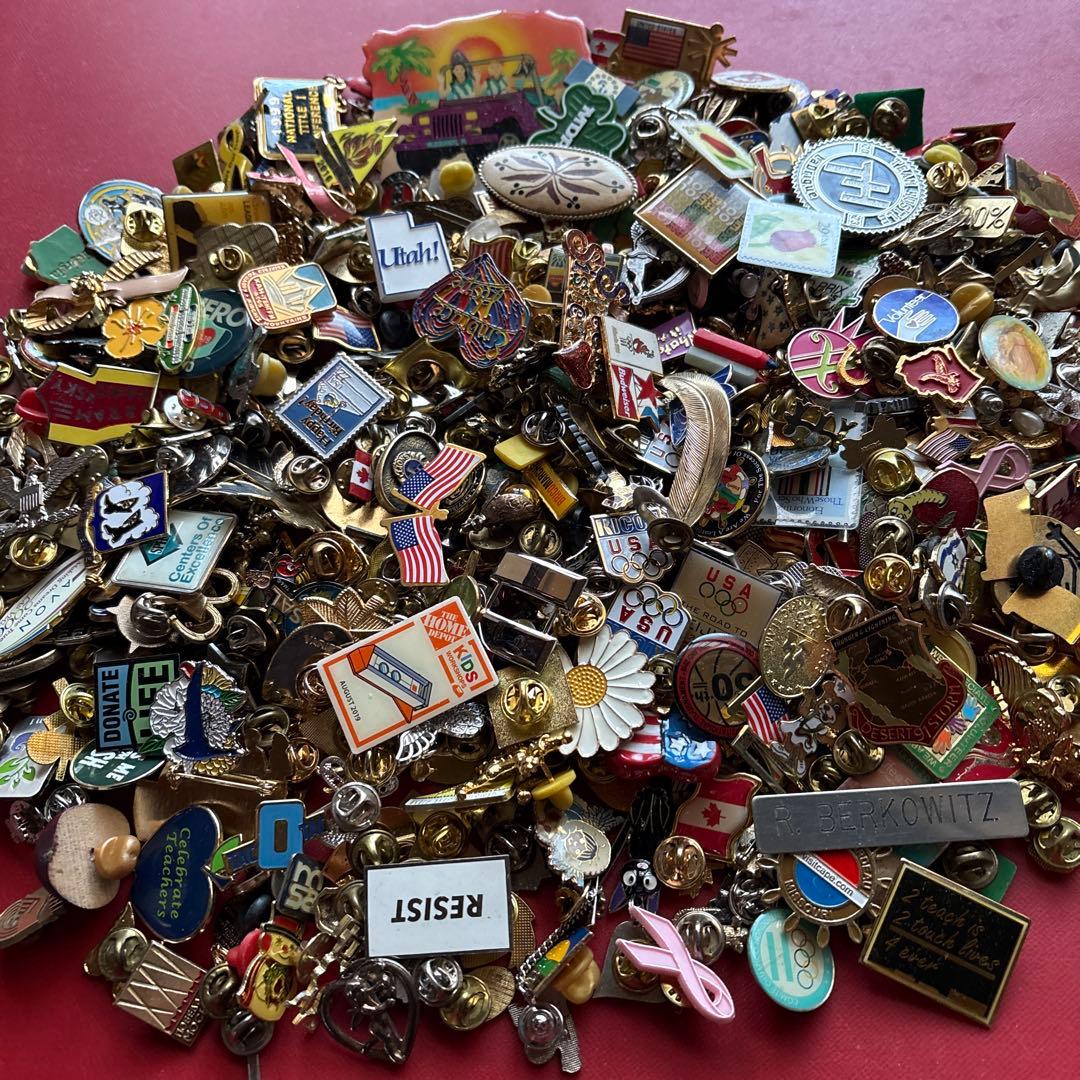 ピンバッジ／ピンズ／450個OVER／VINTAGE