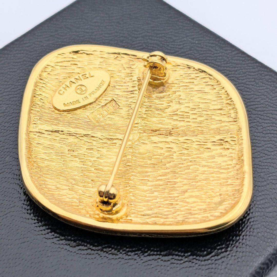 シャネル CHANEL マトラッセ ヴィンテージ ひし形 ブローチ