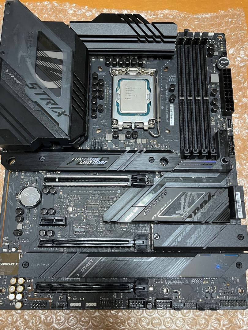 マザーボード intel i9 13900k ROG STRIX Z790-F