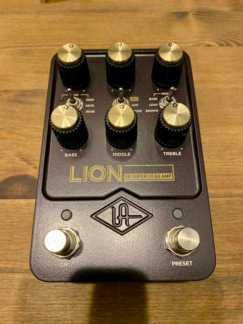 ギター UNIVERSAL AUDIO Lion'68 Super Lead Amp