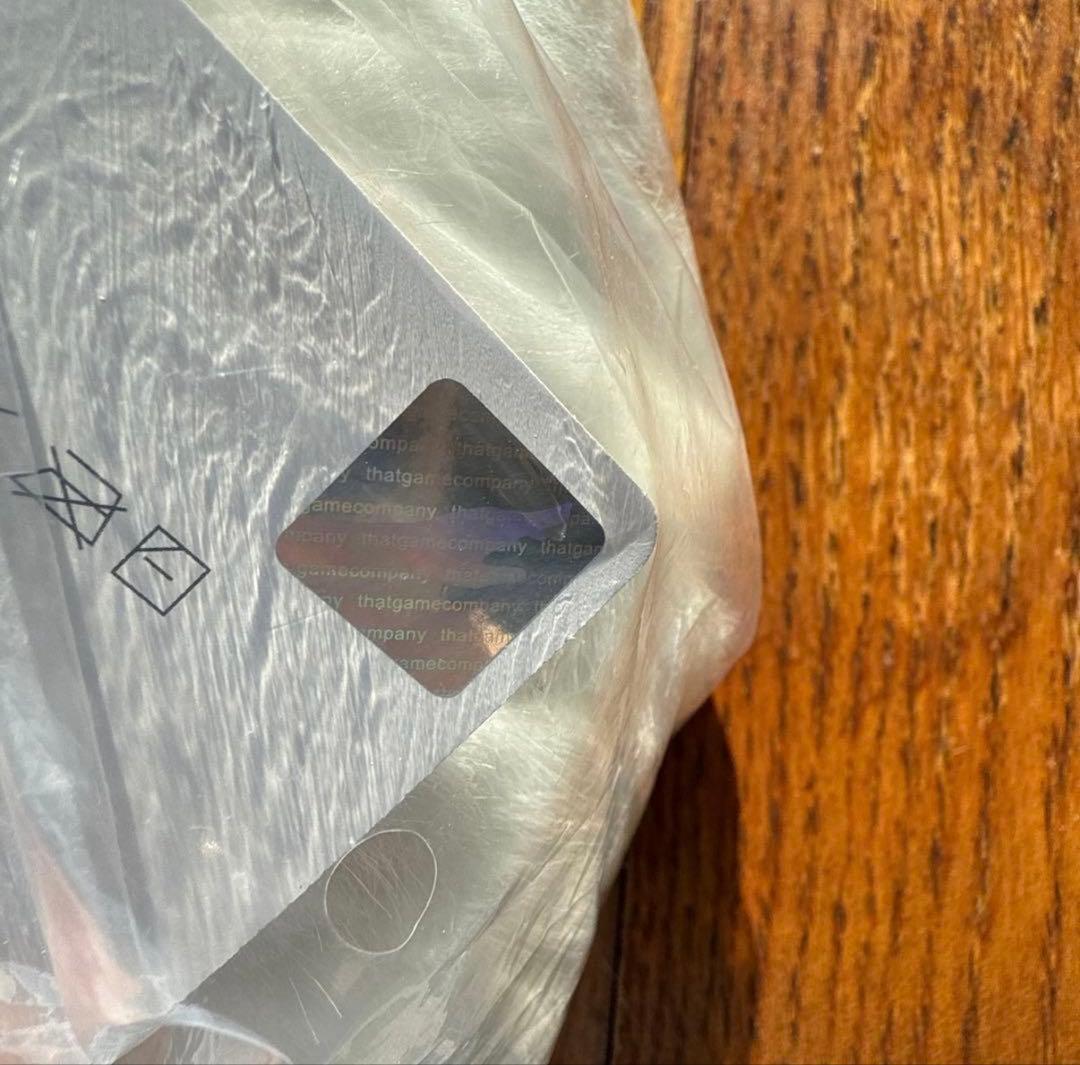 sky星を紡ぐ子どもたち　ぬいぐるみキーホルダー ハグ好きの隠者 ピンバッチ